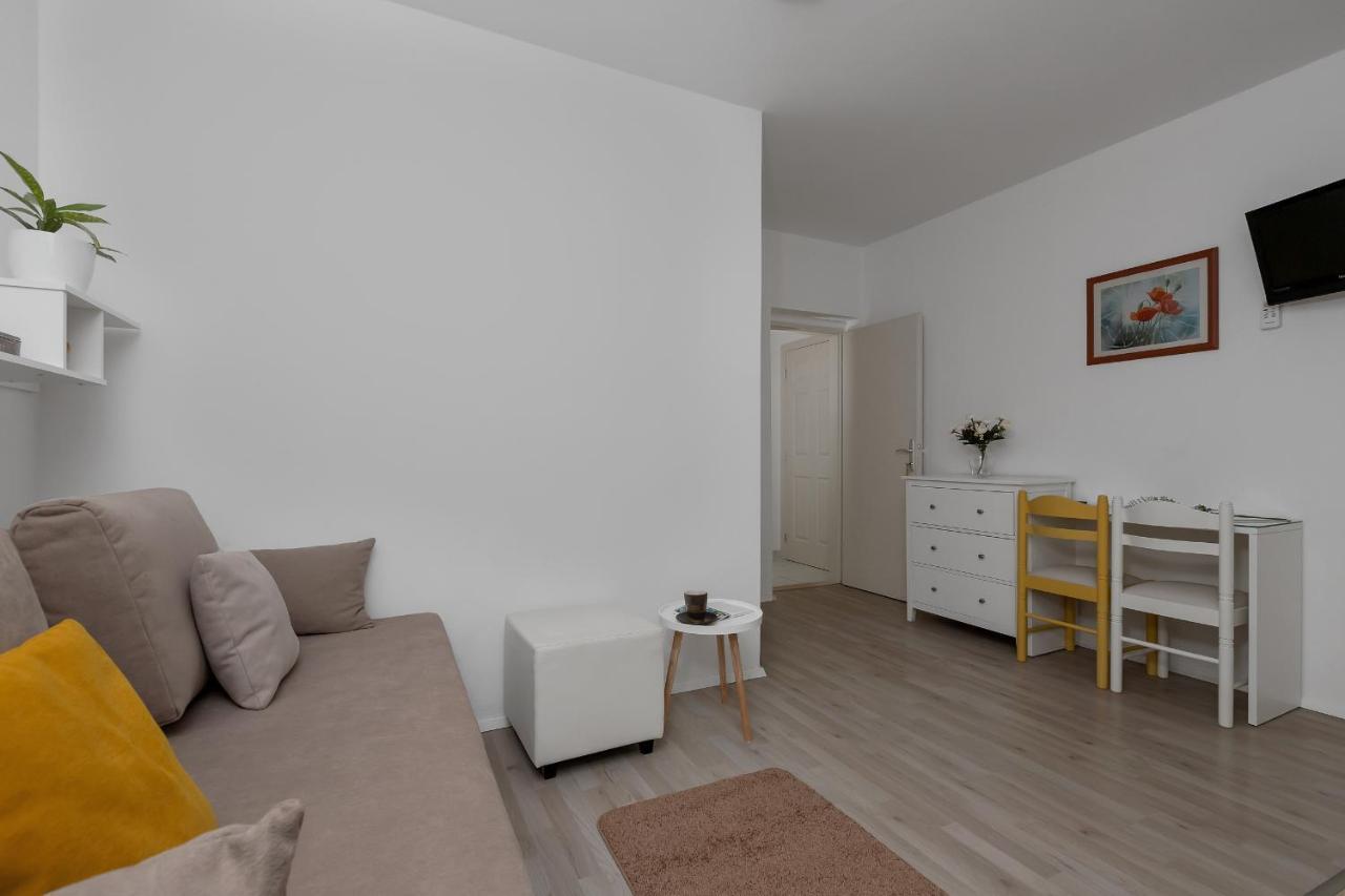 טוצפי Apartments Marija מראה חיצוני תמונה