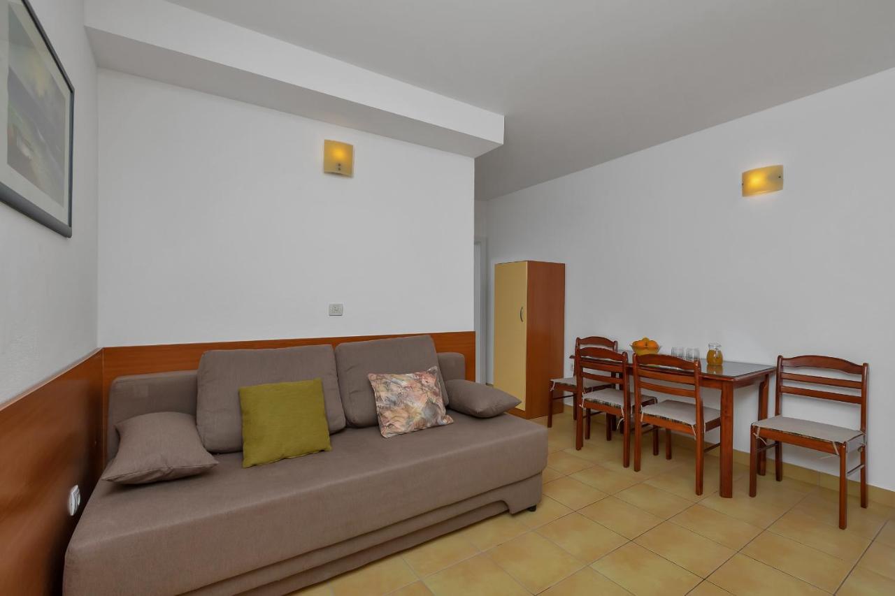 טוצפי Apartments Marija מראה חיצוני תמונה