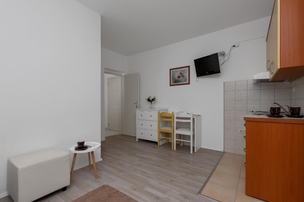 טוצפי Apartments Marija מראה חיצוני תמונה